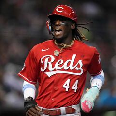 Elly De La Cruz vuelve a lanzar un rayo a 100mph para impedir HR de campo en la MLB