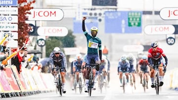 Girmay conquista el Critérium de Saitama bajo la lluvia