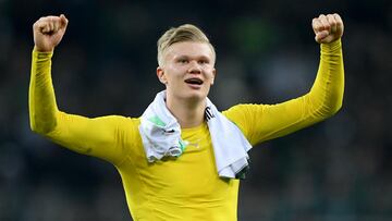 Haaland doing "everything he can to become the best in the world"