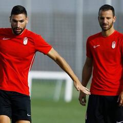 Estreno goleador del Soldado
con el Granada ante el Jaén