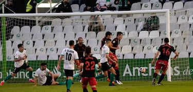 El Sanse es kriptonita para el Racing