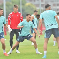 Izeta se aferra al puesto en el Athletic