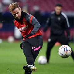 Jesús Navas y Rakitic descansan en la Copa