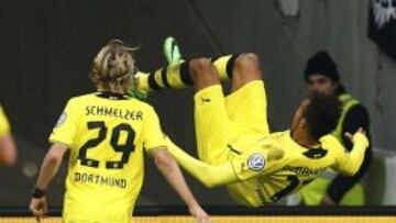 Aubameyang celebra el tanto del partido.