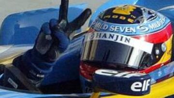 <B>EL MEJOR.</B> El piloto asturiano está siendo el mejor en el primer tramo de la temporada.