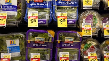 CHICAGO, ILLINOIS - JANUARY 19: Organic labeled vegetables are offered for sale at a grocery store on January 19, 2023 in Chicago, Illinois. Yesterday, the USDA National Organic Program (NOP) announced that it would be strengthening its oversight and standards of products labeled "organic". (Photo by Scott Olson/Getty Images)