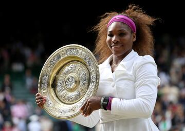 Dos años tuvo que esperar Serena Williams para volver a levantar un nuevo Grand Slam. Otra vez en territorio inglés. Esta vez frente a la polaca Agnieszka Radwańska, ganando en tres sets por 6-1, 5-7, 6-2. De este modo, Serena consiguió conquistar su quinto Wimbledon.