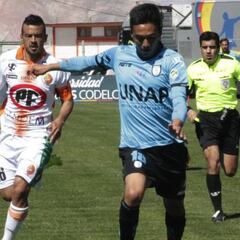 Iquique no se complica ante Cobresal y ratifica el liderato