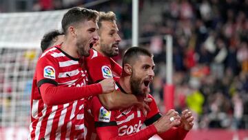 GIRONA, SPAIN - NOVEMBER 04: David Lopez of Girona FC celebrates scoring his teams first goal of the game during the LaLiga Santander match between Girona FC and Athletic Club at Montilivi Stadium on November 04, 2022 in Girona, Spain. (Photo by Alex Caparros/Getty Images)