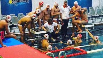 Imagen del CN Terrassa durante un tiempo muerto en un partido de Liga de Campeones.