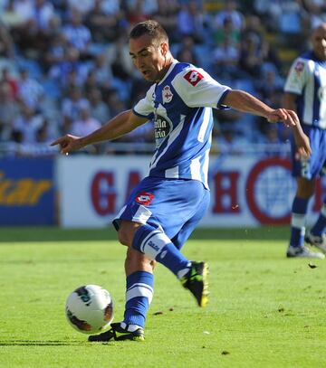 Jugó con el Deportivo de la Coruña la temporada 12/13