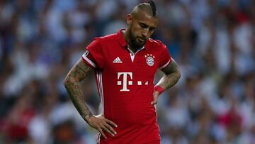 El error de Vidal que terminó en gol de Bojan para Mainz