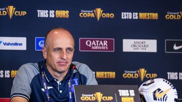 El ex entrenador de la Selección de Honduras, Fabián Coito, sostuvo que comunicadores lo insultaron y calificó al país centroamericano de "muy violento"