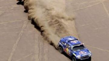 <b>YA VAN 21. </b>Con la de ayer, Carlos Sainz ha logrado en total 21 victorias de etapa en el Dakar.