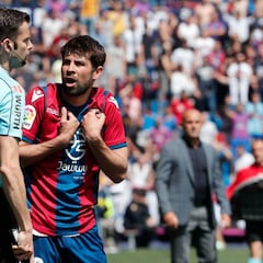 Coke y Rochina, expulsados, dos bajas más ante el Atlético