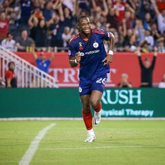 Jhon Jader Durán anota en la derrota de Chicago Fire
