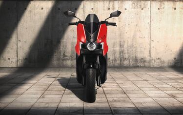 SEAT MÓ 125, disponible en México: una motoneta eléctrica con una aceleración y velocidad superior