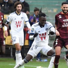 Alberth Elis anota su tercer gol con el Girondins de Bourdeaux