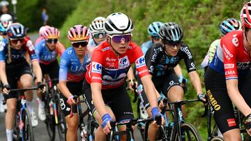 LAGOS DE COVADONGA, SPAIN - MAY 07: Annemiek Van Vleuten of The Netherlands and Movistar Team - Red Leader Jersey competes during the 9th La Vuelta Femenina 2023, Stage 7 a 93.7km stage from Pola de Siero to Lagos de Covadonga 1079m / #UCIWWT / on May 07, 2023 in Lagos de Covadonga, Spain. (Photo by Dario Belingheri/Getty Images)