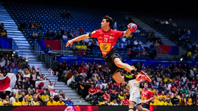 España, a la segunda fase sin despeinarse