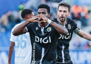 Con muchas ganas salió Appin ante el Zaragoza, en un partido que se decidió con un solitario gol suyo, en la segunda mitad. En la primera, le habían anulado uno por fuera de juego. En el que sí valió, dio un sutil toque ante la salida de Andrada.