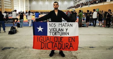 “La gente que vive fuera tenía que saber que en Chile se violan los derechos humanos"