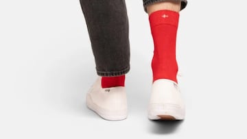 Calcetines de vestir de bambú de Danish Endurance para hombre rojos