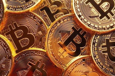 El mercado de las criptomonedas se hunde tras la prohibición de Google