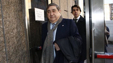 Lendoiro propone una nueva 2ªB renombrada 'Luis Aragonés'.