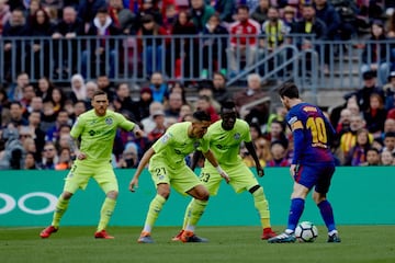 Messi ante Antunes, Fajr y Amath.