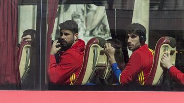 Diego Costa en su llegada a Francia. 