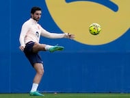 Ferran Torres durante un entrenamiento.
