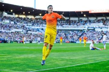 El canterano Christian Tello festeja su doblete ante el Zaragoza.