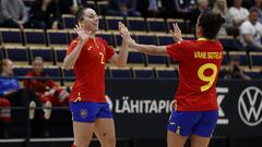 España golea con un 14-0 a Bélgica.