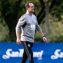 Etxeberria: “Las incorporaciones nos van a dar juego entre líneas”