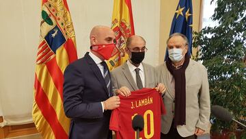 Luis Rubiales, Javier Lambán y Óscar Fle, durante el acto de la semana pasada en Zaragoza.