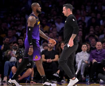 LeBron James (23) y JJ Redick: Jayne Kamin-Oncea-Imagn Images