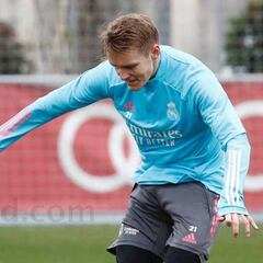 Esperando a Odegaard