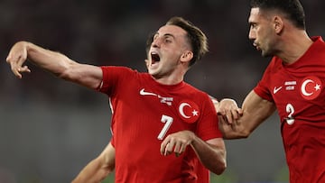 Akturkoglu celebra uno de sus goles ante Georgia.