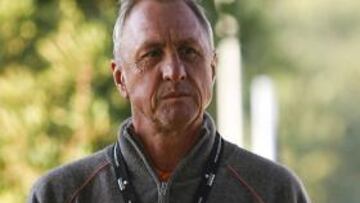 Cruyff confía: "Están en camino los cuatro títulos"
