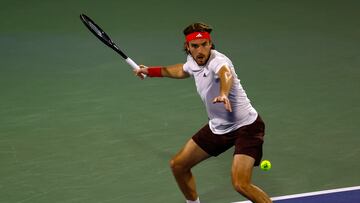 Tsitsipas, a por la final en Dubái