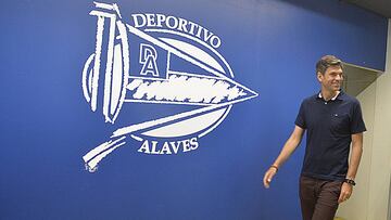 Nuevo varapalo jurídico para el Alavés con la sentencia del caso "Pellegrino y su cuerpo técnico"