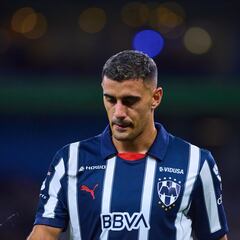 Respaldan jugadores de Rayados a ‘Tano’ Ortiz