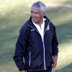 Sulantay: “No soy Jesucristo, soy un entrenador nomás”