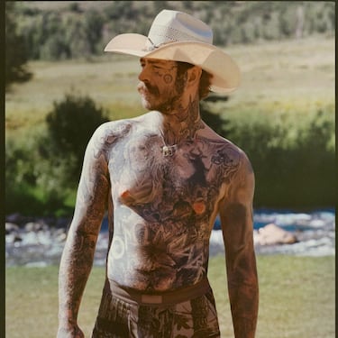 La transformación física de Post Malone a los 30 años con 27 kilos menos al descubrir la salsa picante sin calorías