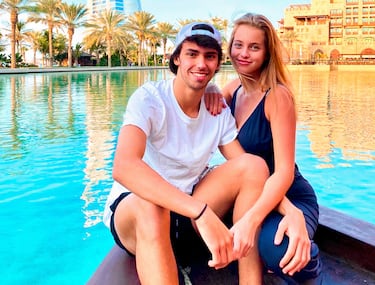 Los rumores de infidelidad afectaron a la pareja prácticamente desde su comienzo. Después de tres años juntos, Magui anunció en su cuenta de Instagram que ya no estaban juntos. "Estamos bien, felices y amigos como siempre lo fuimos", escribió en el mes de junio.