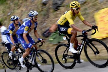 Egan Bernal es el campeón del Tour de Francia. el colombiano se convirtió en el primer latinoamericano en conquistar la carrera. Los mejores momentos del ciclista en competencia. 