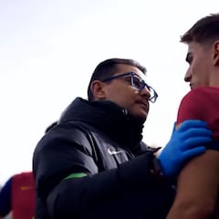 Gavi, durante el chequeo tras el golpe en la cabeza: “No tengo ni p*** idea”