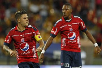 Con goles de Chará y Teófilo, Junior derrotó al DIM de visitante y retomó el liderato de la Liga con 31 puntos