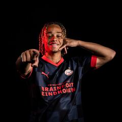 Simons, refuerzo de lujo para Van Nistelrooy en el PSV